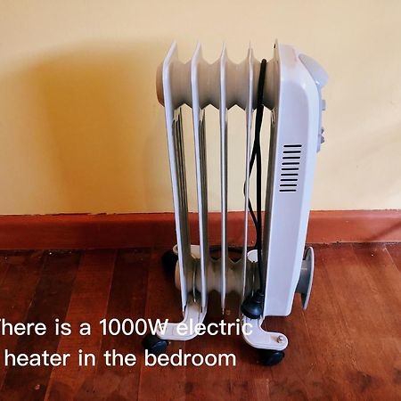 A Single Room Near The Railway Station Melbourne Exterior foto